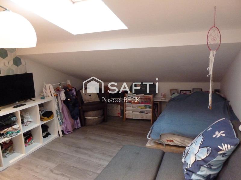 Appartement - 80 m² - 4 pièces