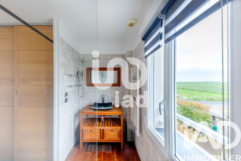 Maison - 180 m² - 7 pièces