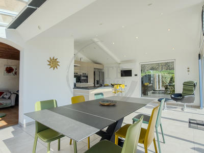 Villa - 166 m² - 5 pièces