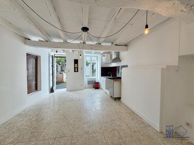 Maison ancienne - 48 m² - 2 pièces