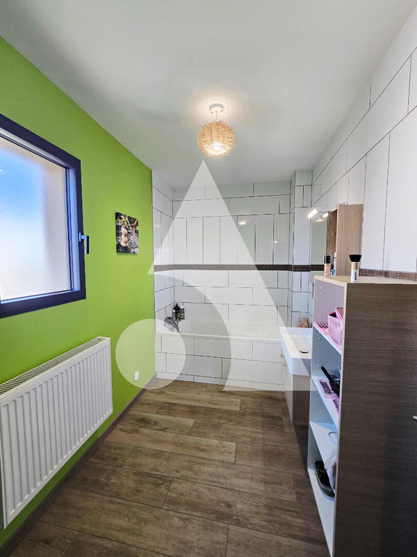 Maison - 155 m² - 6 pièces