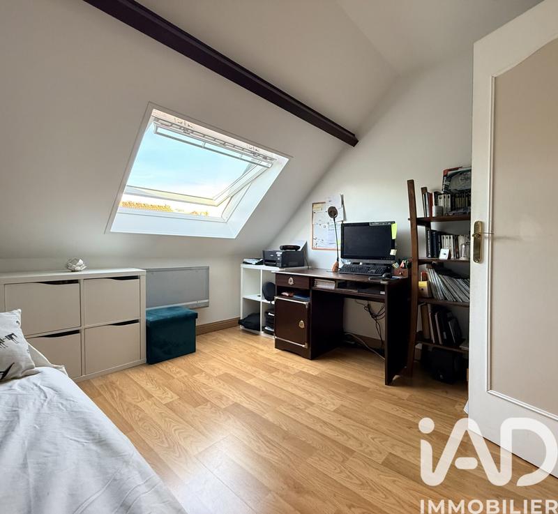 Maison - 104 m² - 6 pièces