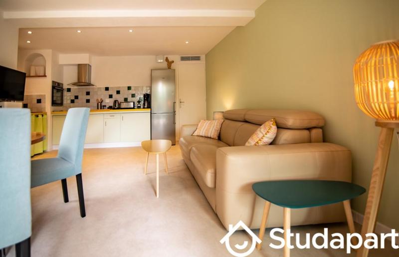 Appartement - 75 m² - 3 pièces