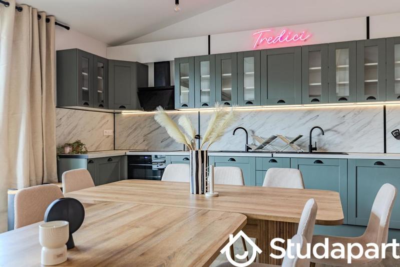 Chambre - 16 m² - 1 pièce