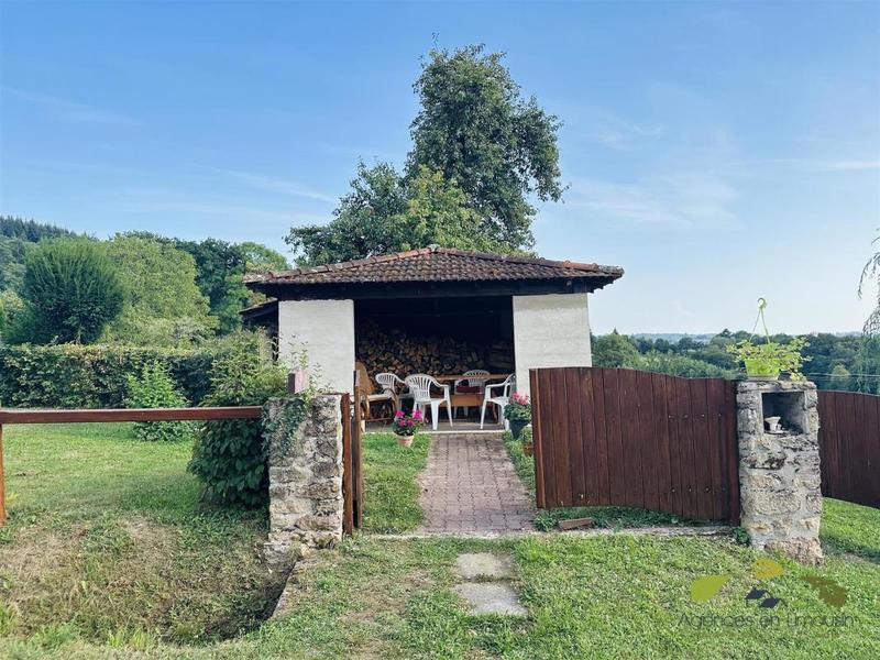 Propriété - 117 m² - 8 pièces