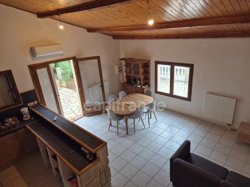 Maison - 82 m² - 5 pièces