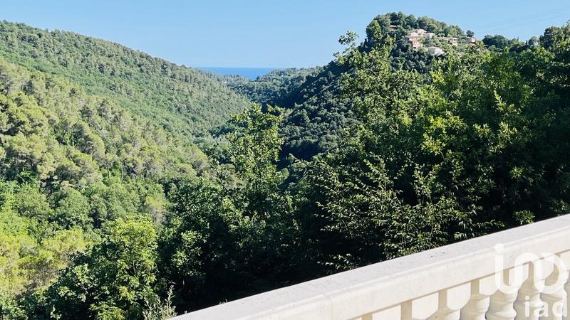 Maison - 252 m² - 7 pièces