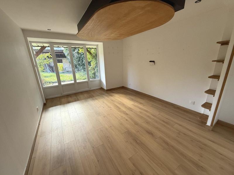 Maison - 194 m² - 7 pièces