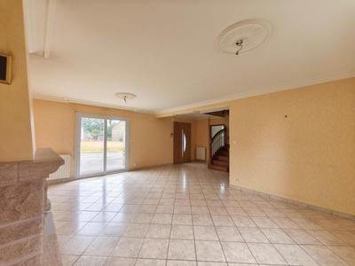 Maison - 123 m² - 6 pièces