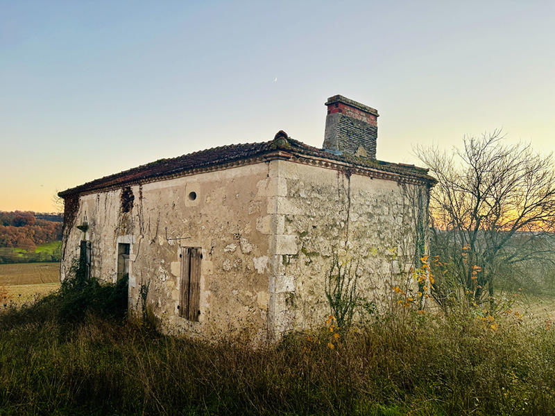 Maison - 362 m² - 9 pièces