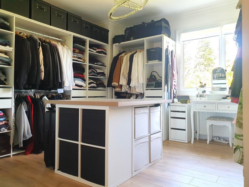 Maison - 260 m² - 10 pièces