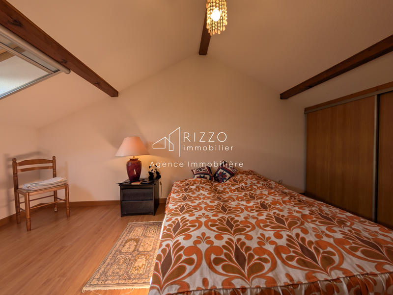 Maison - 165 m² - 6 pièces