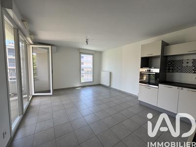 Appartement - 56 m² - 3 pièces