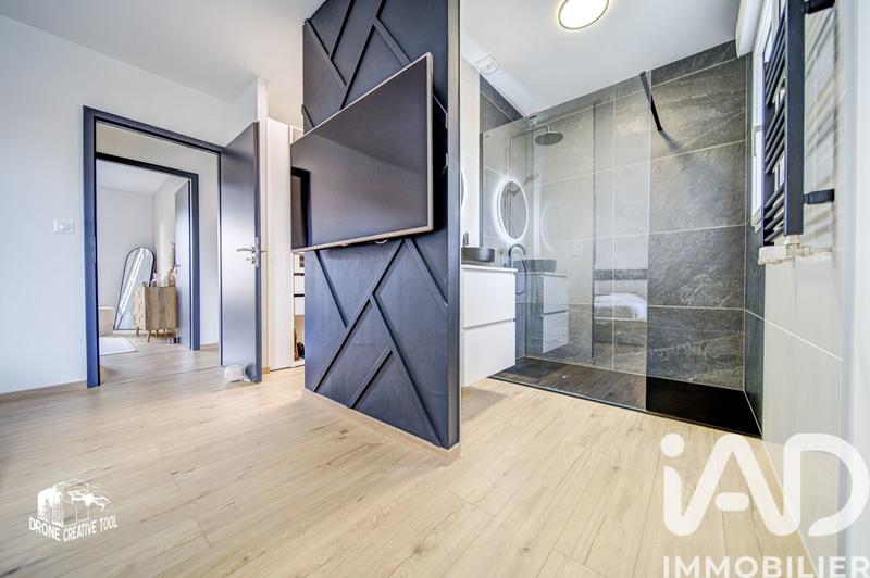 Maison - 134 m² - 5 pièces