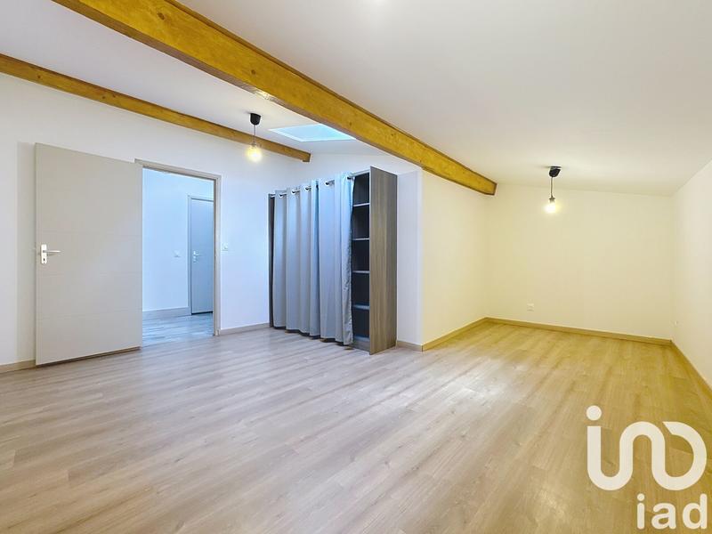 Maison - 230 m² - 5 pièces