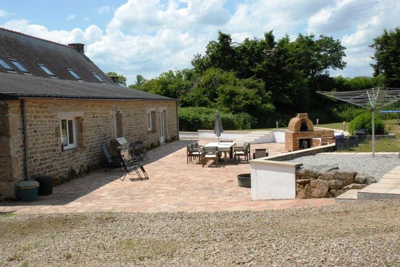 Propriété - 700 m² - 19 pièces