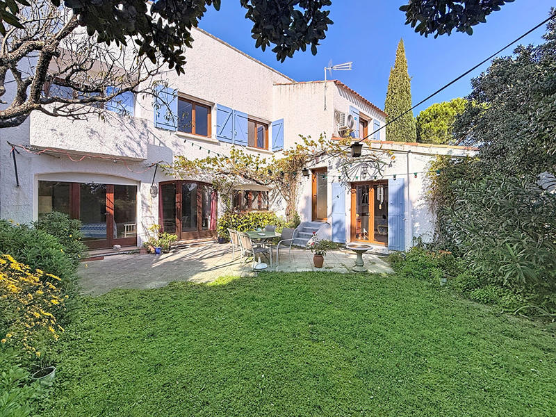 Maison - 163 m² - 7 pièces