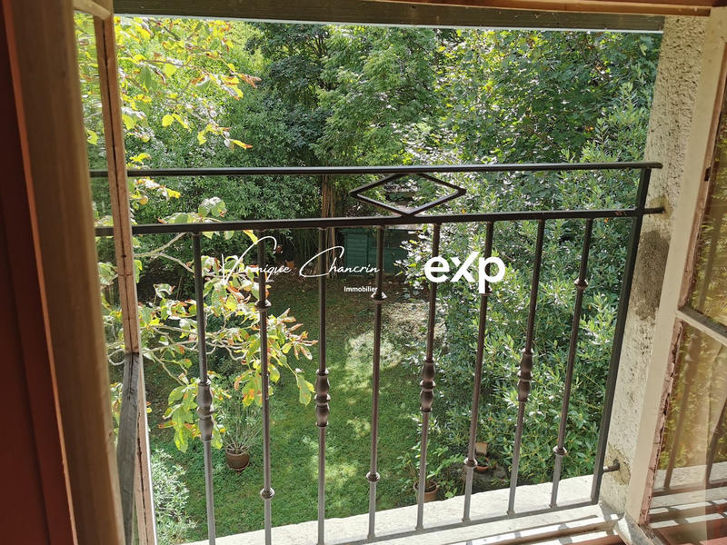 Maison - 198 m² - 7 pièces