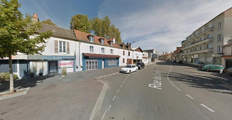 Maison - 217 m² - 8 pièces