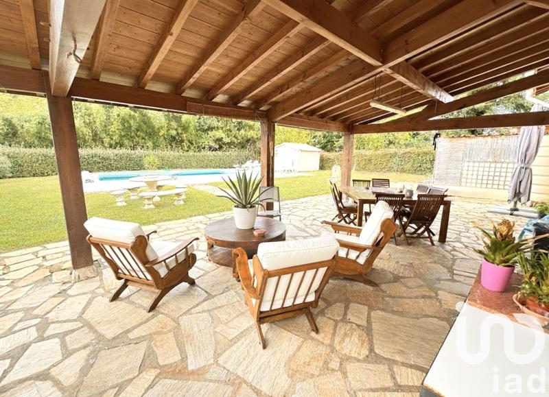 Maison - 177 m² - 5 pièces