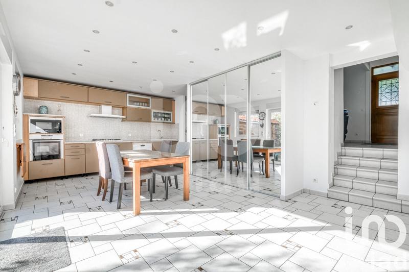 Maison - 124 m² - 5 pièces