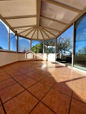 Maison - 200 m² - 7 pièces