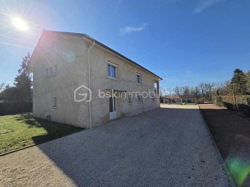 Maison traditionnelle - 124 m² - 4 pièces