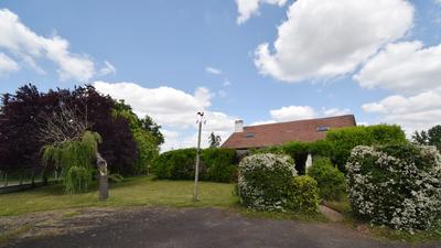 Maison - 212 m² - 6 pièces