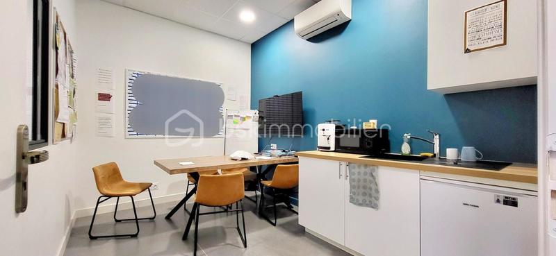 Local commercial - 47 m² - 1 pièce