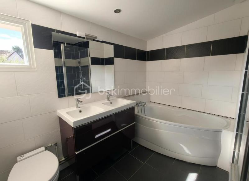 Maison - 89 m² - 4 pièces