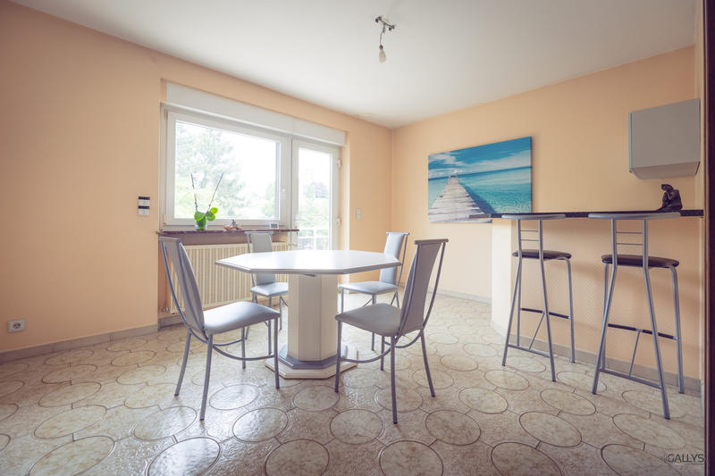 Maison - 183 m² - 7 pièces