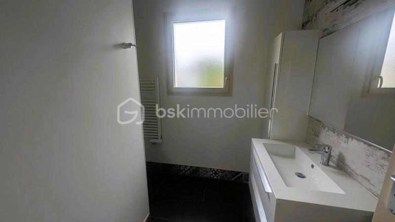 Pavillon - 115 m² - 6 pièces