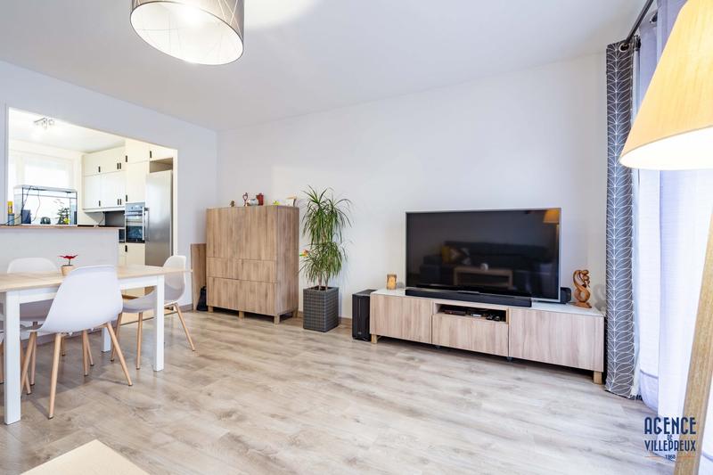 Maison - 92 m² - 5 pièces