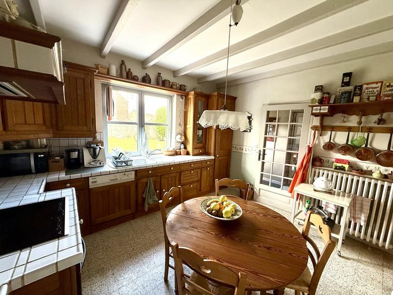 Maison - 166 m² - 8 pièces