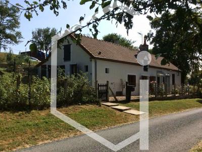 Maison - 105 m² - 8 pièces