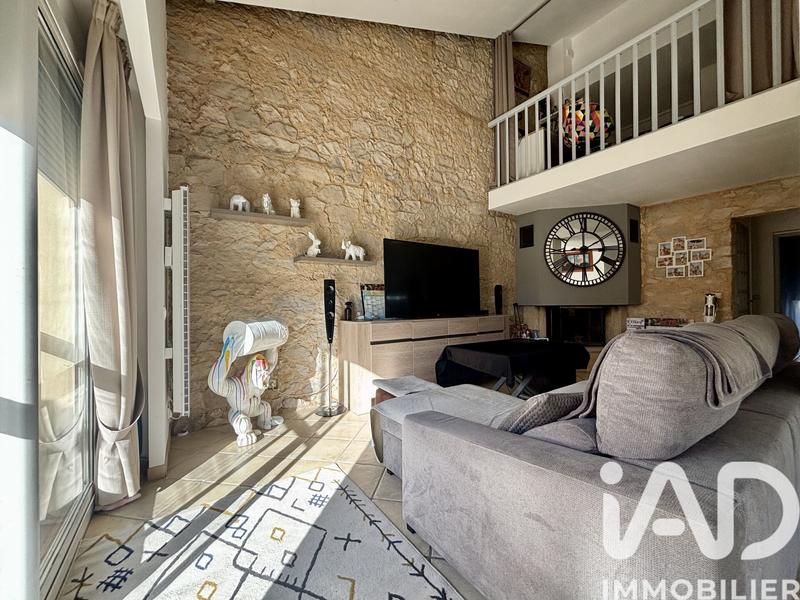 Maison - 143 m² - 5 pièces