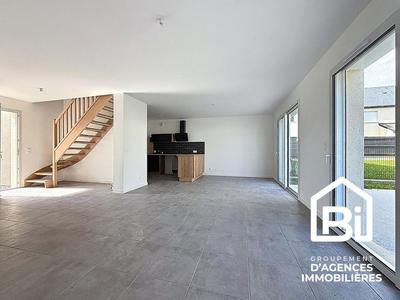 Maison - 97 m² - 4 pièces