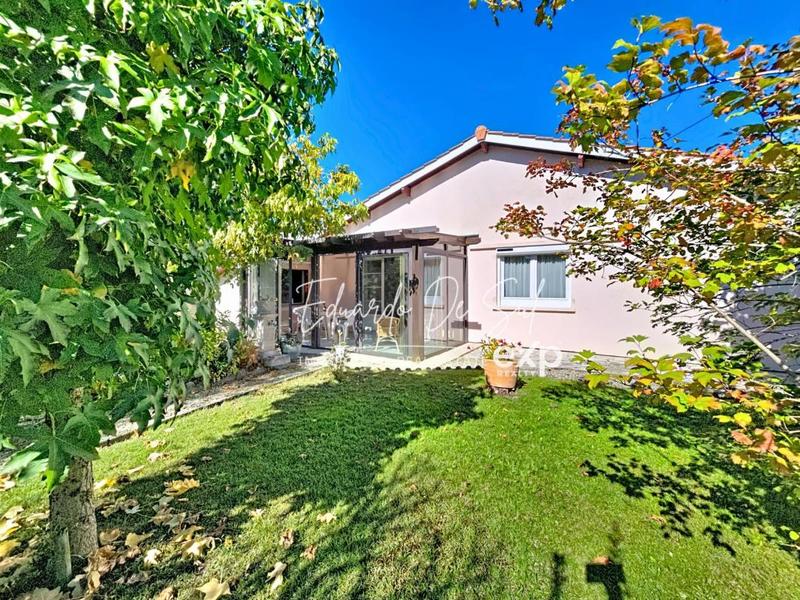 Maison - 98 m² - 4 pièces