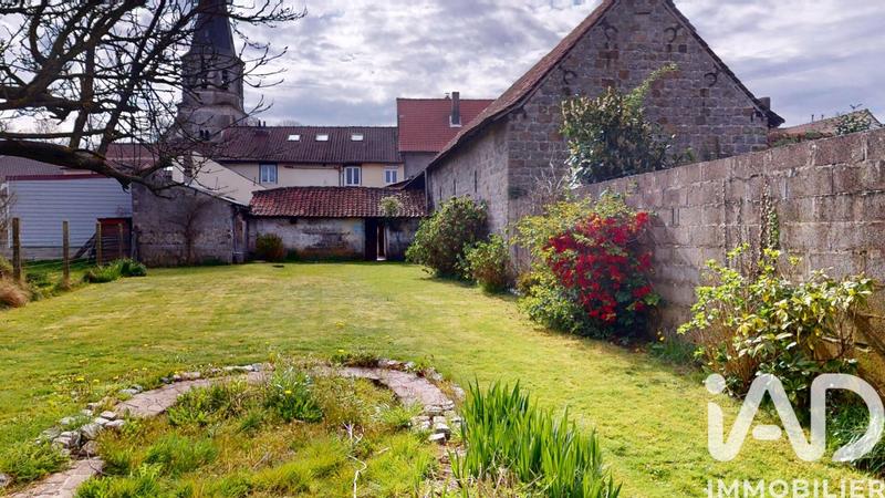 Maison - 95 m² - 6 pièces