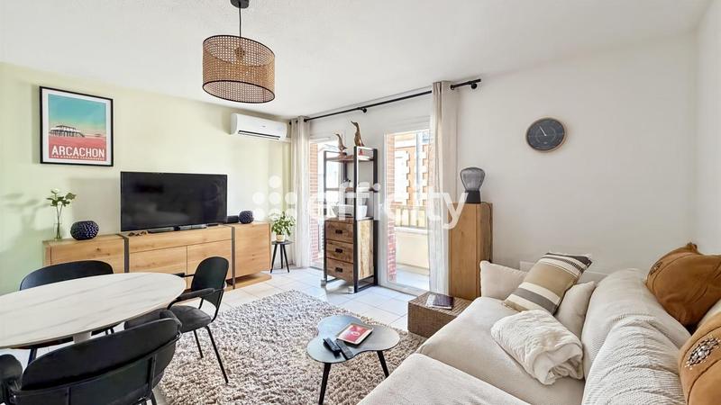 Appartement - 50 m² - 2 pièces