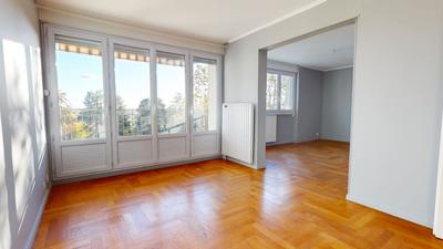 Appartement - 75 m² - 2 pièces