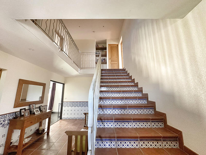 Maison - 250 m² - 8 pièces