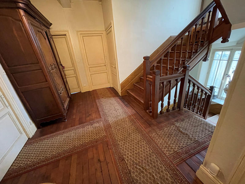 Manoir - 300 m² - 11 pièces