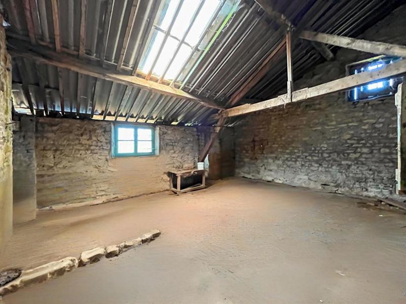 Maison - 185 m² - 8 pièces