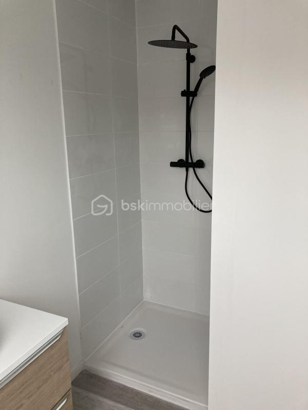 Maison jumelée - 88 m² - 6 pièces