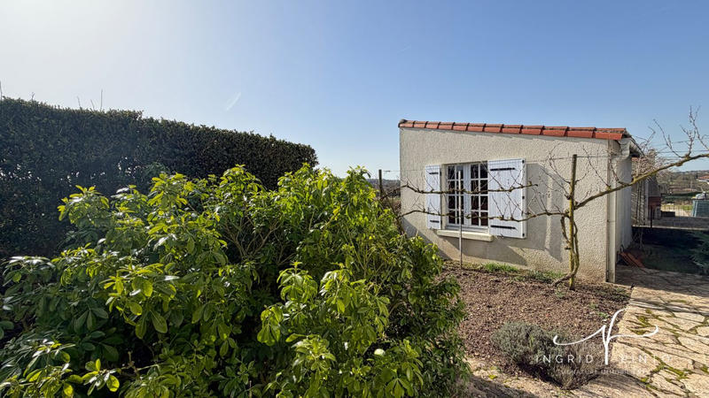 Maison - 95 m² - 4 pièces