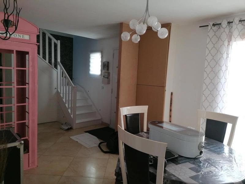 Maison - 111 m² - 5 pièces