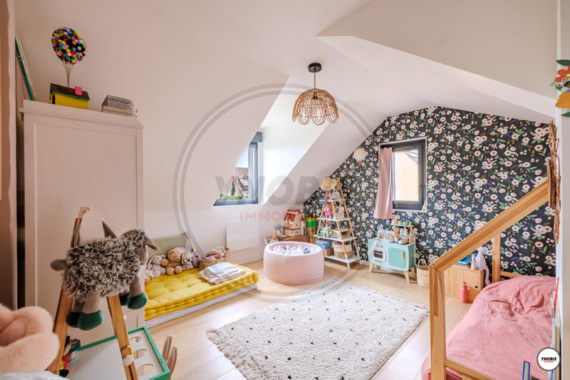 Maison - 100 m² - 5 pièces