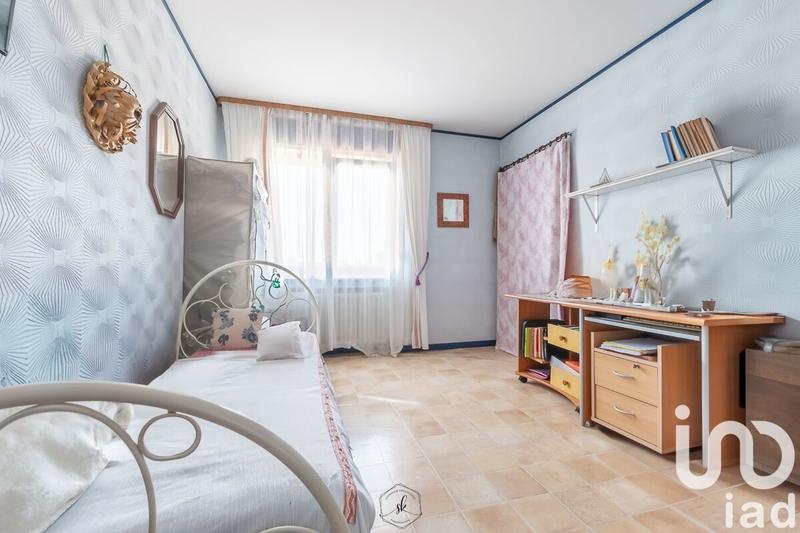 Appartement - 93 m² - 3 pièces