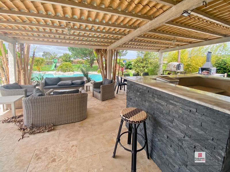 Villa - 164 m² - 6 pièces